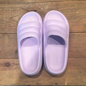 MIA slides